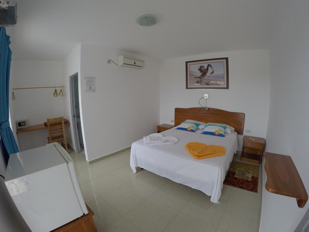 Stefany'S Lodging Puerto Baquerizo Moreno Rom bilde